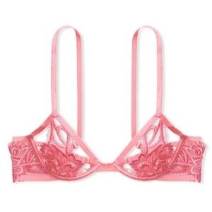 New! Victoria’s Secret very sexy low cut Demi floral bra 10256